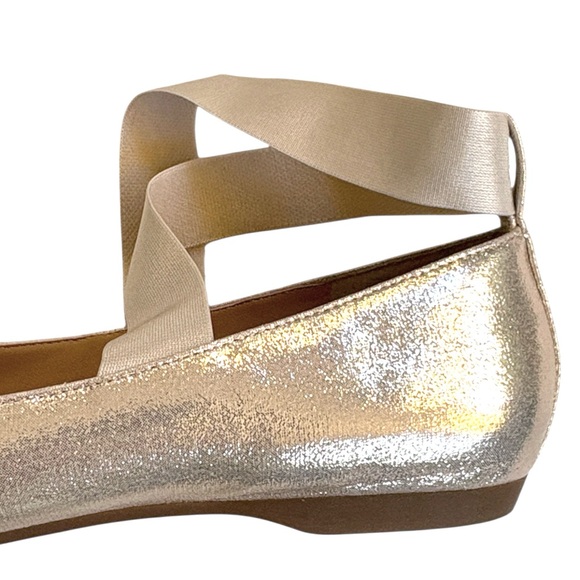 Like New Jessica Simpson Mandalaye Criss-Cross Strap Ballet Flats Gold Size 8 - Picture 4 of 9